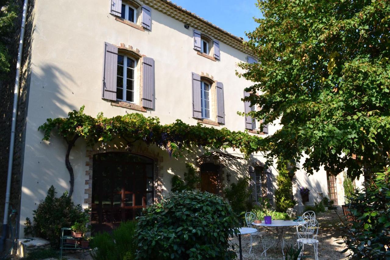 Chambres D Hotes De Charme Dans Mas La Souvine Du 17Eme, Chambres Climatisees Bédarrides Екстериор снимка