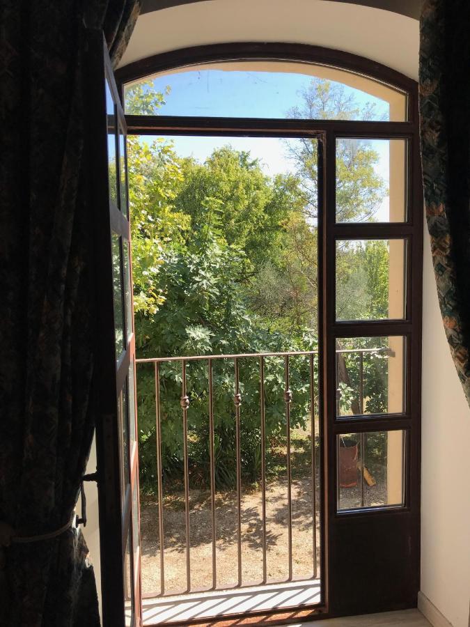 Chambres D Hotes De Charme Dans Mas La Souvine Du 17Eme, Chambres Climatisees Bédarrides Екстериор снимка